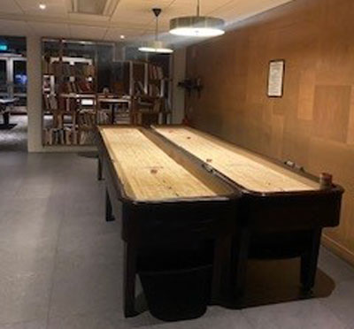 Shuffleboard på Sånga