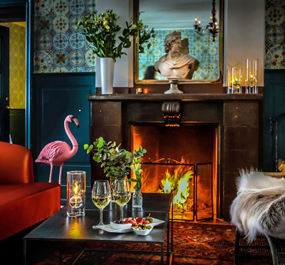 Happy Tammsvik - Herrgårdsfoajén