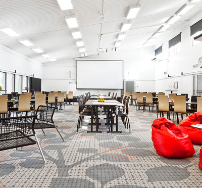 Happy Tammsvik - Mälarhallen